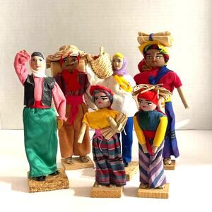 Vintage Sabra Folk Doll Figure “Female Farmer Family” Handmade Israel 7.75" B#5